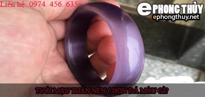 Tuổi mậu thân nên chọn đá màu nào?