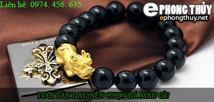 Tuổi tân dậu nên chọn đá màu nào?