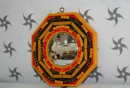 cách treo gương bát quái đúng cách